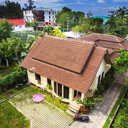 Villa Behind The Phuket Sea Exteriör bild